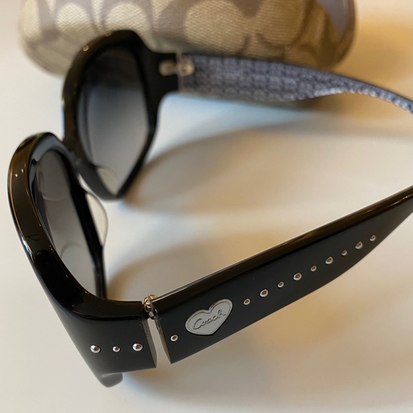 COPY - Coach Sunglasses - Scarlet - Picture 4 of 5